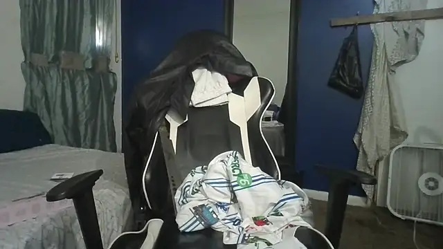 hotNReady6969 online show from 03-11-25, 08:31