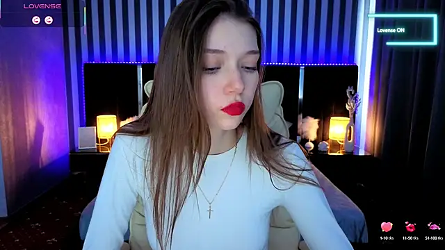 Snapshot of Cherry_Wipe chatting on 09-26-25, 12:42 Cherry Wipe online show from 09-26-25, 12:42