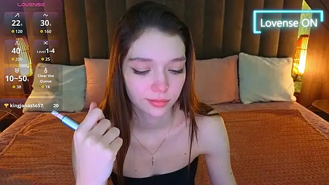 Snapshot of Cherry_Wipe chatting on 11-05-25, 01:55 Cherry Wipe online show from 11-05-25, 01:55