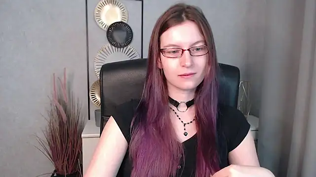 Snapshot of emmaxDelight chatting on 12-09-24, 06:34 emmaxDelight online show from 12-09-24, 06:34