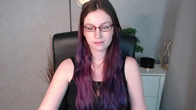 Snapshot of emmaxDelight chatting on 01-03-25, 10:09 emmaxDelight online show from 01-03-25, 10:09