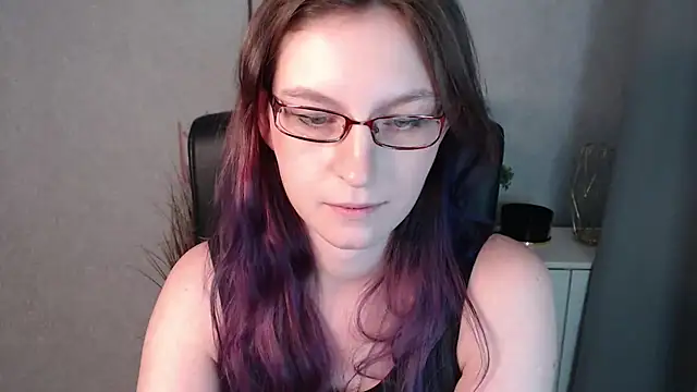 Snapshot of emmaxDelight chatting on 01-03-25, 01:14 emmaxDelight online show from 01-03-25, 01:14