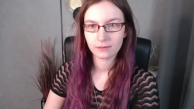 Snapshot of emmaxDelight chatting on 01-16-25, 10:10 emmaxDelight online show from 01-16-25, 10:10