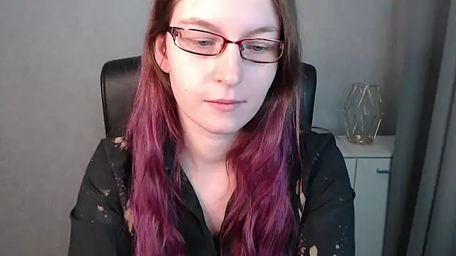 Snapshot of emmaxDelight chatting on 01-31-25, 10:10 emmaxDelight online show from 01-31-25, 10:10