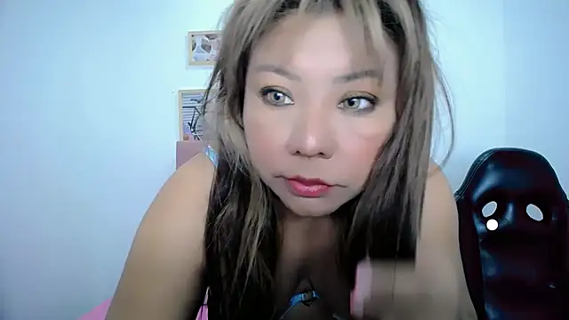 Snapshot of victoria_love89 chatting on 01-26-25, 08:46 victoria love89 online show from 01-26-25, 08:46