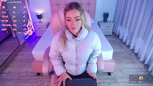 zoe jones13 online show from 02-04-25, 11:49