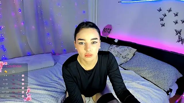 Snapshot of meg_foxy chatting on 01-21-25, 03:26 meg foxy online show from 01-21-25, 03:26