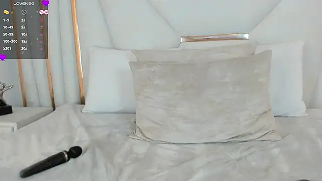 Snapshot of im_gaby_ chatting on 12-11-24, 10:03 im gaby  online show from 12-11-24, 10:03