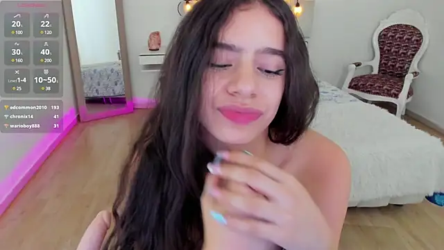 zoe turnner 18 online show from 01-19-25, 02:28