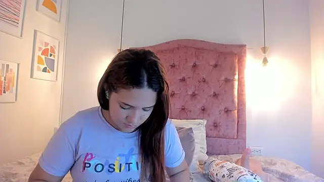 aprill21  online show from 12-17-24, 02:11