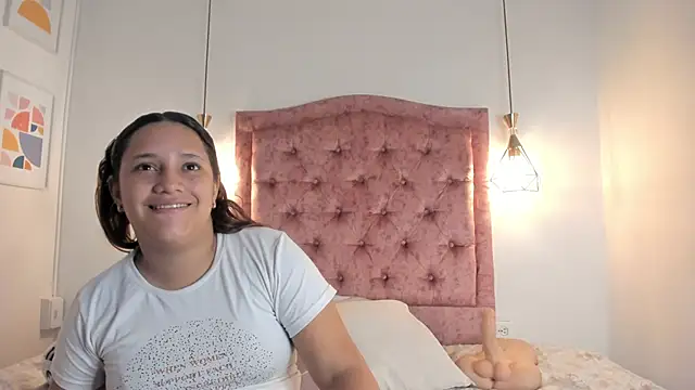 aprill21  online show from 03-01-25, 01:51