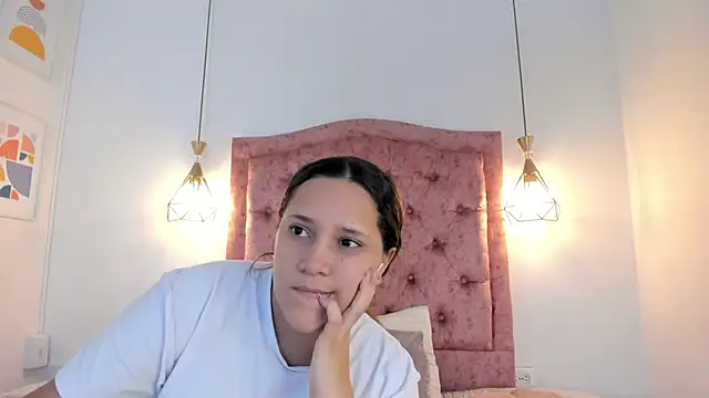 aprill21  online show from 03-03-25, 01:53