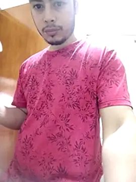 Snapshot of Gasparin32 chatting on 03-07-26, 01:30 Gasparin32 online show from 03-07-26, 01:30