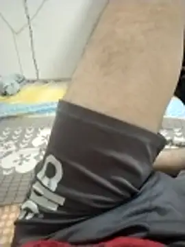 Snapshot of Gasparin32 chatting on 03-08-26, 04:38 Gasparin32 online show from 03-08-26, 04:38