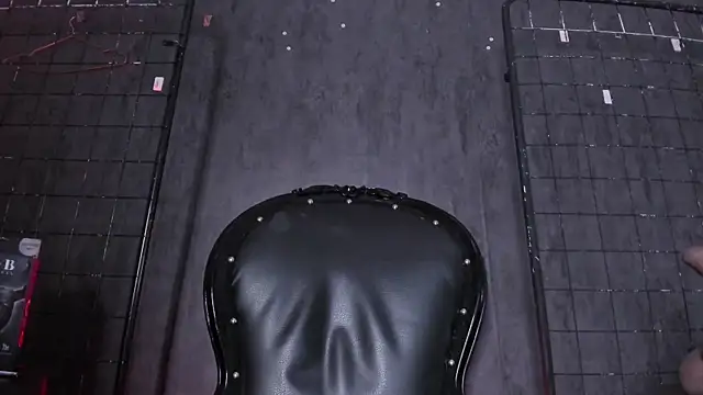 Carolina Arias online show from 12-13-25, 07:53