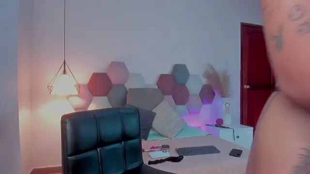 MelissaFoxx online show from 02-18-25, 12:17