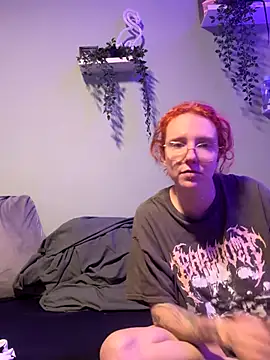 Snapshot of alt_cutie chatting on 09-23-25, 06:44 alt cutie online show from 09-23-25, 06:44