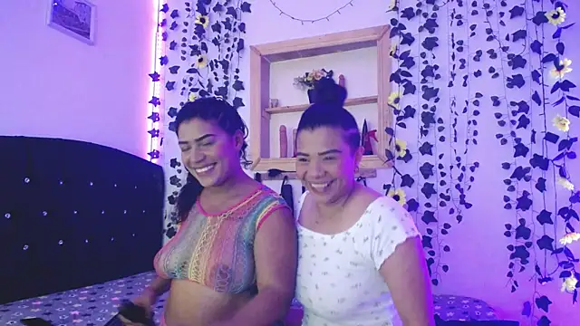 kaylie dakota online show from 10-25-25, 01:02