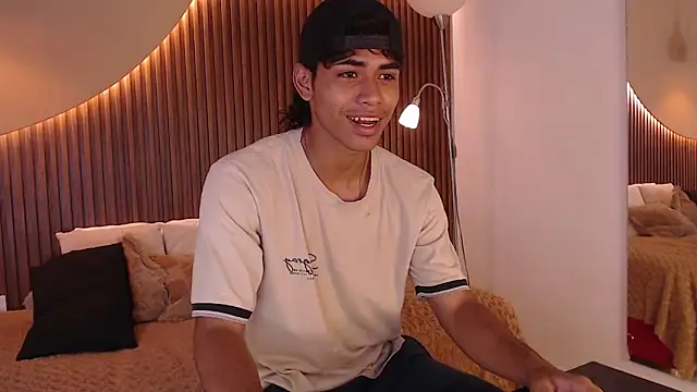 zander 2120 online show from 02-25-25, 01:39