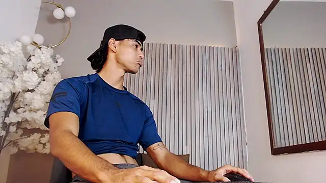 zander 2120 online show from 11-29-25, 12:46