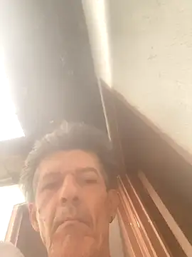 laye19 online show from 12-04-25, 09:45