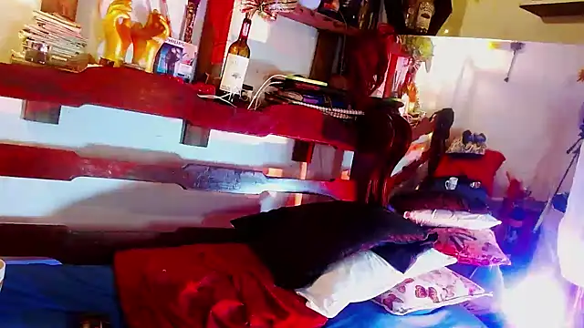 laye19 online show from 04-24-26, 02:47