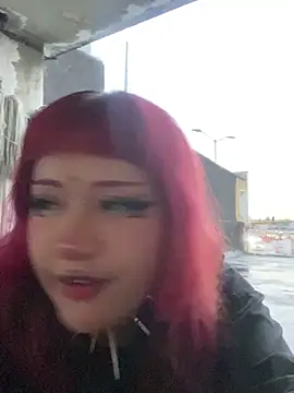 toky doll online show from 02-13-25, 11:15