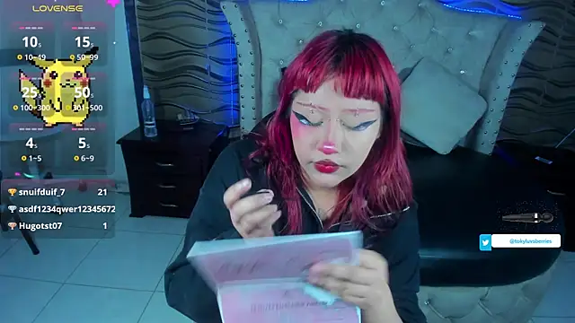 toky doll online show from 02-20-25, 01:25