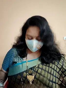 neelu-hoty online show from 12-31-24, 03:53