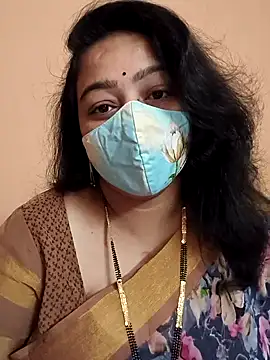 neelu-hoty online show from 02-05-25, 12:42