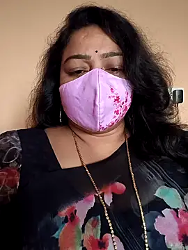 neelu-hoty online show from 02-10-25, 05:47