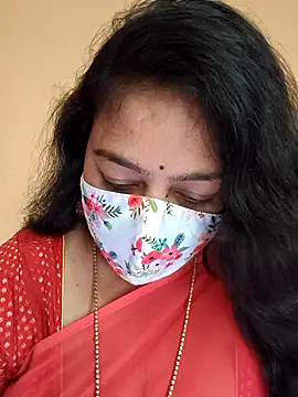 neelu-hoty online show from 03-05-25, 08:54