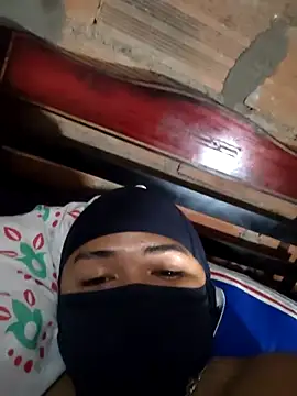 Snapshot of surivec chatting on 05-06-26, 06:19 surivec online show from 05-06-26, 06:19