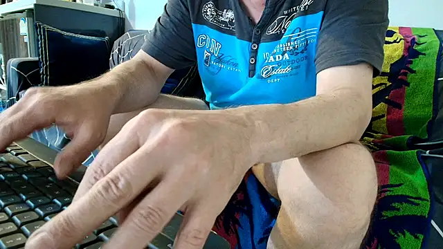 bi boy skype online show from 05-21-26, 05:42