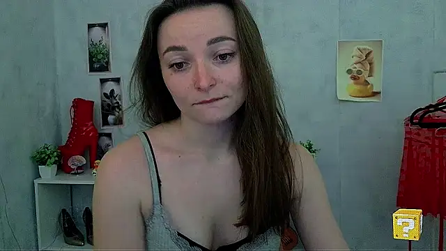  Barbie Kiss  online show from 04-28-26, 01:16