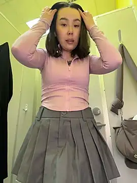 Asian Asami online show from 04-25-26, 03:31