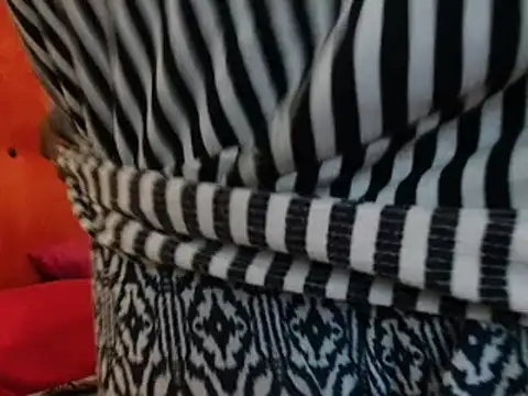 tinagiant online show from 01-10-25, 05:37