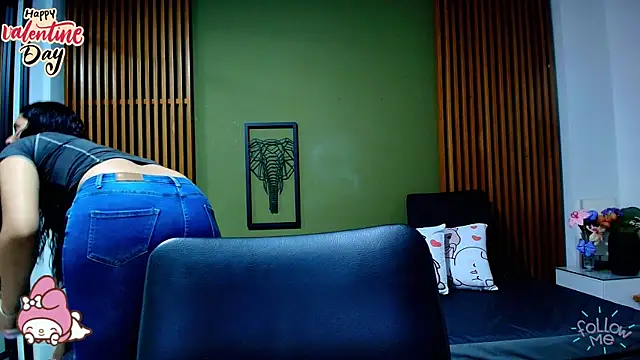 dahiana spark online show from 02-15-25, 08:33