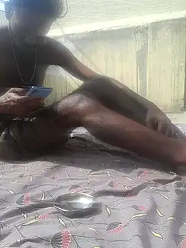 Snapshot of Chocolate_stud10 chatting on 11-29-25, 07:22 Chocolate stud10 online show from 11-29-25, 07:22