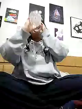 VenussTits97 online show from 10-12-25, 04:17