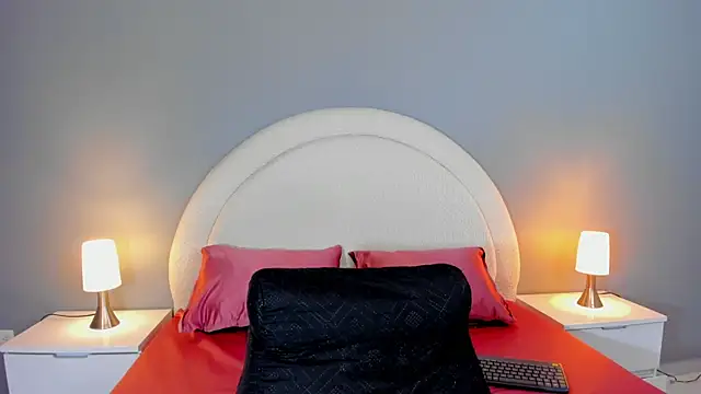 Snapshot of Eva_bigboobs chatting on 12-04-25, 11:41 Eva bigboobs online show from 12-04-25, 11:41