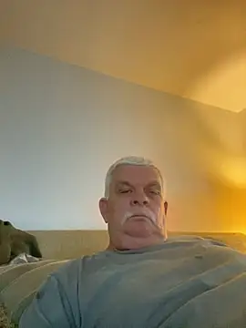 Snapshot of Silver1959 chatting on 05-24-26, 04:56 Silver1959 online show from 05-24-26, 04:56