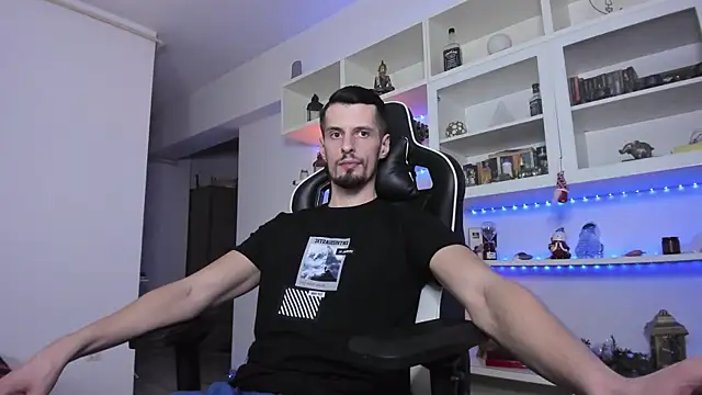 ToddClaytonn online show from 12-30-24, 05:13