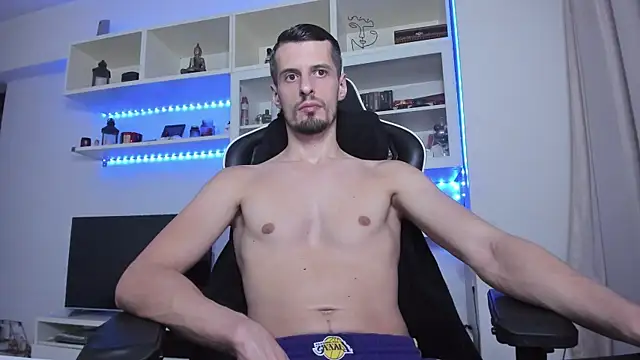 ToddClaytonn online show from 10-06-25, 08:17