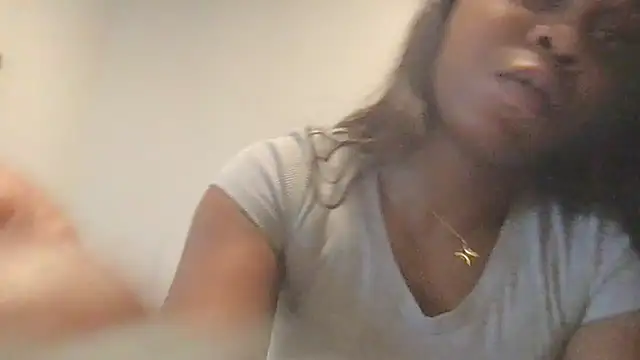 Naomiruty online show from 03-18-25, 01:10