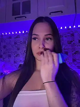 Snapshot of EricaWalls chatting on 02-01-25, 05:05 EricaWalls online show from 02-01-25, 05:05