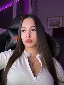 Snapshot of EricaWalls chatting on 11-02-25, 05:15 EricaWalls online show from 11-02-25, 05:15