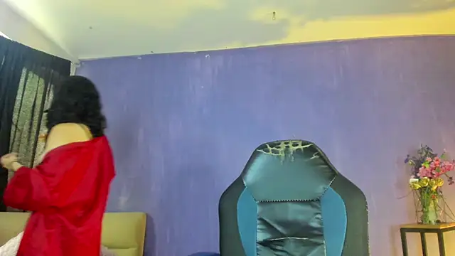 Snapshot of vanelope11 chatting on 02-22-25, 07:36 vanelope11 online show from 02-22-25, 07:36