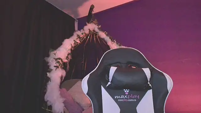 Snapshot of vanelope11 chatting on 09-28-25, 07:25 vanelope11 online show from 09-28-25, 07:25