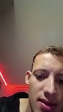 Duvan Martinez23 online show from 04-05-26, 10:01